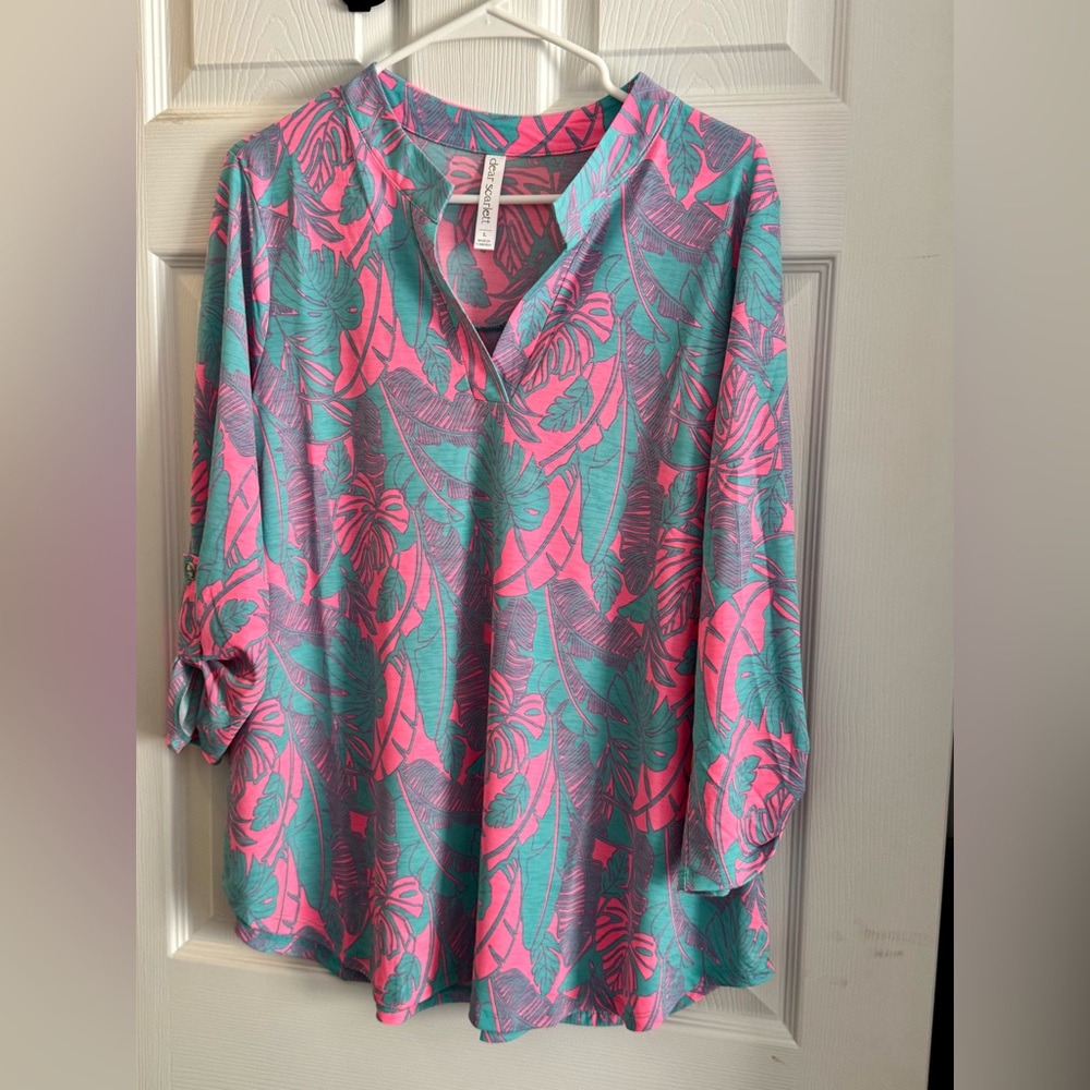 Dear Scarlett Pink and Blue Floral Top